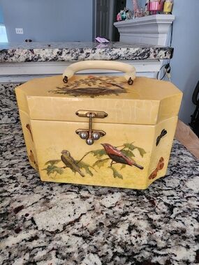 Source Unknown Yellow Bird-Print Vintage Style Tote